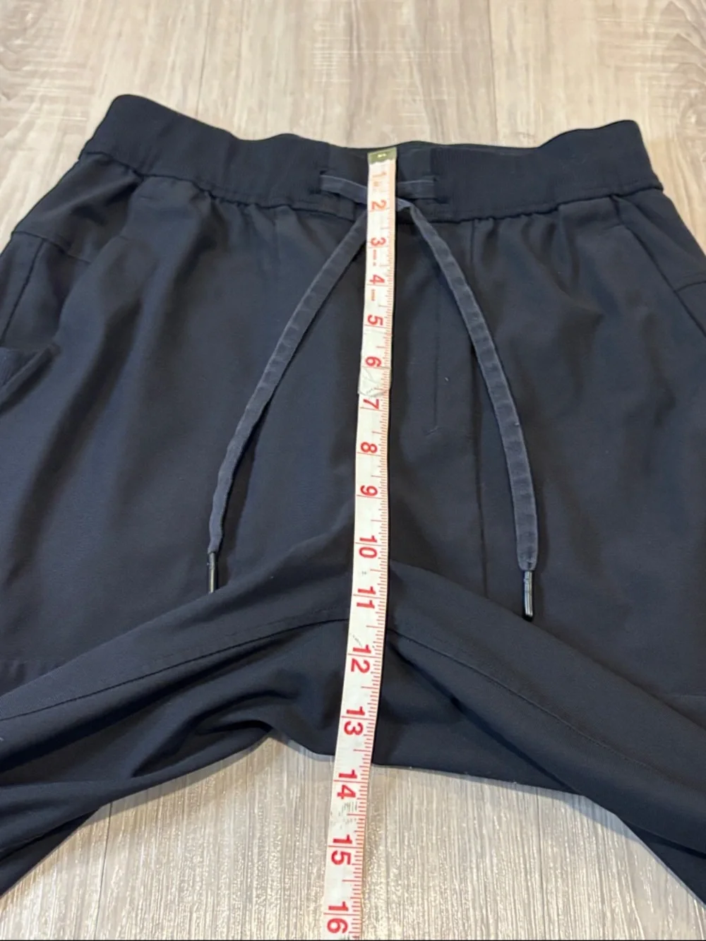 Lululemon Men’s Performance Jogger in black